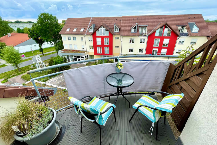 Balkon nach Südwesten mit Blick über Vetschau